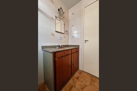 Apartamento à venda com 57m², 2 quartos e sem vagaBanheiro