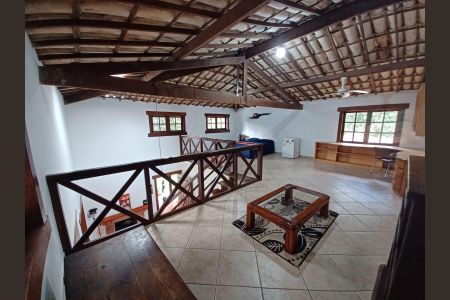 Casa para alugar com 1000m², 4 quartos e 5 vagasSala