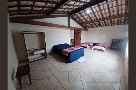 Casa para alugar com 1000m², 4 quartos e 5 vagasQuarto