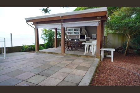 Casa de condomínio para alugar com 200m², 4 quartos e 3 vagas Casa de condomínio para alugar com 200m², 4 quartos e 3 vagasÁrea comum - espaço gourmet