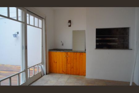 Casa de condomínio para alugar com 200m², 4 quartos e 3 vagas Casa de condomínio para alugar com 200m², 4 quartos e 3 vagasEspaço Gourmet