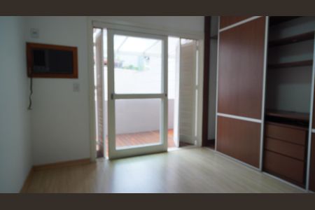 Casa de condomínio para alugar com 200m², 4 quartos e 3 vagas Casa de condomínio para alugar com 200m², 4 quartos e 3 vagasQuarto 2