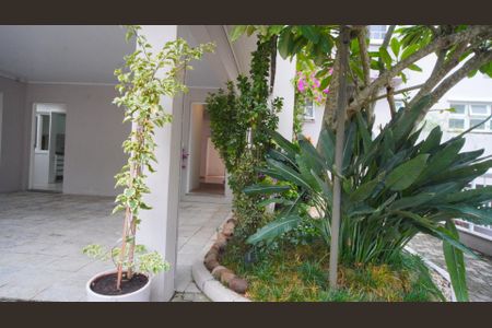 Casa de condomínio para alugar com 200m², 4 quartos e 3 vagas Casa de condomínio para alugar com 200m², 4 quartos e 3 vagasJardim da casa