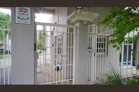 Casa de condomínio para alugar com 200m², 4 quartos e 3 vagas Casa de condomínio para alugar com 200m², 4 quartos e 3 vagasPortaria