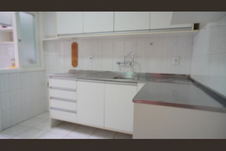 Casa de condomínio para alugar com 200m², 4 quartos e 3 vagas Casa de condomínio para alugar com 200m², 4 quartos e 3 vagasCozinha