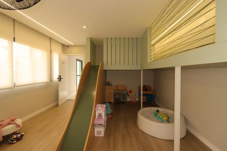 Apartamento à venda com 105m², 3 quartos e 3 vagasÁrea Comum - Brinquedoteca