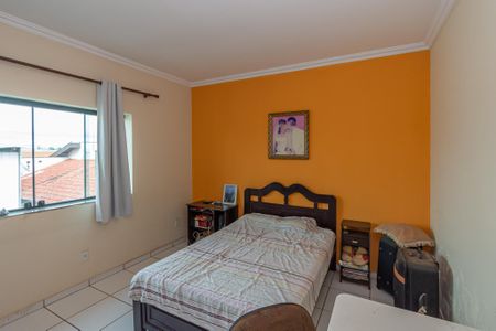 Casa para alugar com 110m², 2 quartos e 3 vagasQuarto 1