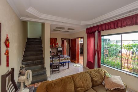 Sala  de casa para alugar com 2 quartos, 110m² em Jardim Macarenko, Sumaré