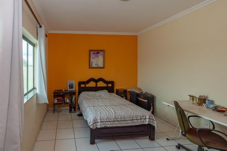 Casa para alugar com 110m², 2 quartos e 3 vagasQuarto 1