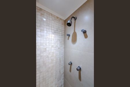 Apartamento à venda com 69m², 2 quartos e 1 vaga Apartamento à venda com 69m², 2 quartos e 1 vagaBanheiro da Suíte