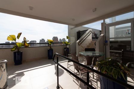 Apartamento para alugar com 39m², 1 quarto e 1 vaga Apartamento para alugar com 39m², 1 quarto e 1 vagaÁrea comum - Salão de festas