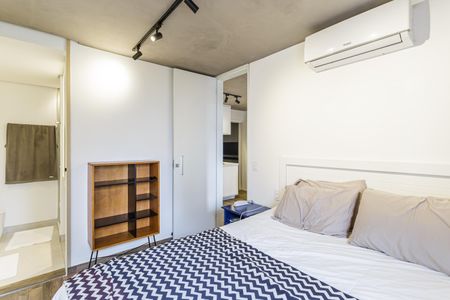 Quarto Suíte de apartamento para alugar com 1 quarto, 39m² em Indianópolis, São Paulo