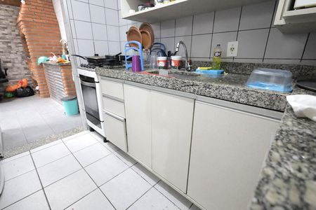 Casa de condomínio à venda com 120m², 3 quartos e 2 vagasCozinha