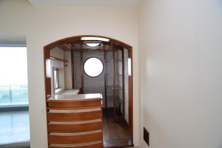 Apartamento à venda com 225m², 4 quartos e 3 vagasBar