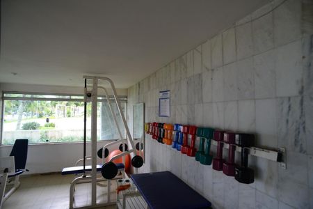 Apartamento à venda com 225m², 4 quartos e 3 vagasÁrea Comum - Academia