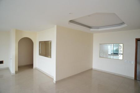 Apartamento à venda com 225m², 4 quartos e 3 vagasSala