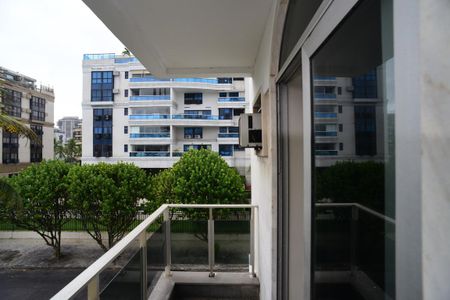 Apartamento à venda com 225m², 4 quartos e 3 vagasVaranda Escritório