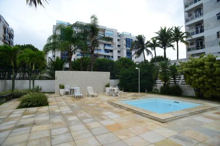 Apartamento à venda com 225m², 4 quartos e 3 vagasÁrea Comum - Piscina