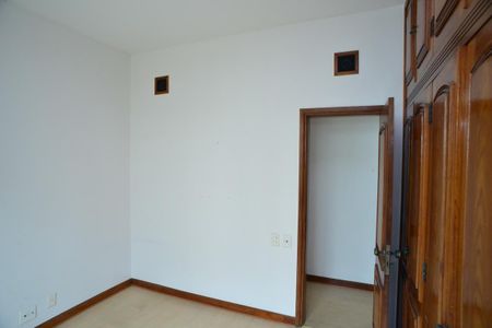 Apartamento à venda com 225m², 4 quartos e 3 vagasQuarto 1