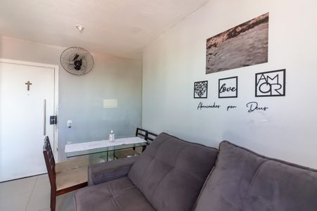 Apartamento para alugar com 45m², 2 quartos e 1 vagaSala 