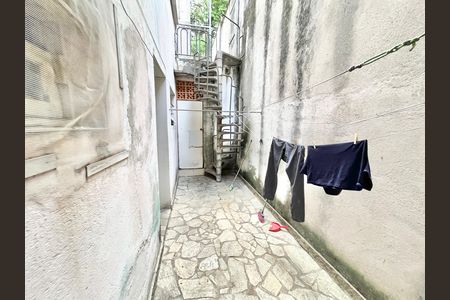 Casa à venda com 419m², 5 quartos e 4 vagas Casa à venda com 419m², 5 quartos e 4 vagasQuintal