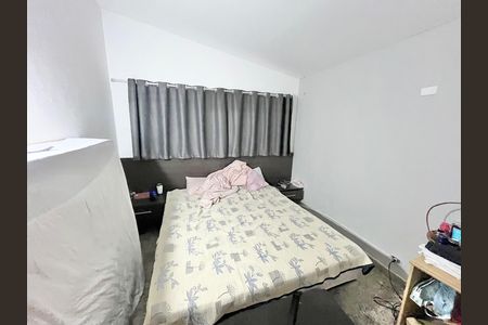 Casa à venda com 419m², 5 quartos e 4 vagas Casa à venda com 419m², 5 quartos e 4 vagasQuarto 2