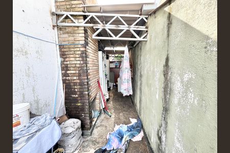 Casa à venda com 419m², 5 quartos e 4 vagas Casa à venda com 419m², 5 quartos e 4 vagasÁrea de Serviço