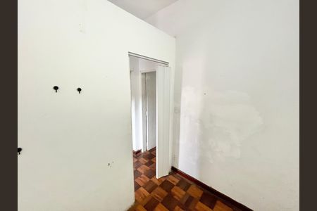 Casa à venda com 419m², 5 quartos e 4 vagas Casa à venda com 419m², 5 quartos e 4 vagasQuarto 3