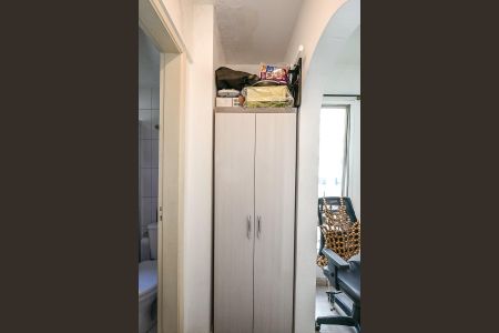 Corredor de apartamento à venda com 1 quarto, 32m² em Vila Andrade, São Paulo