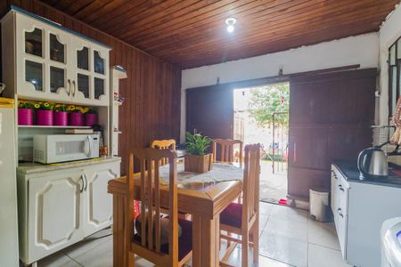 Casa para alugar com 50m², 2 quartos e 2 vagas