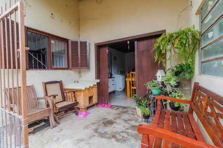 Casa para alugar com 50m², 2 quartos e 2 vagas