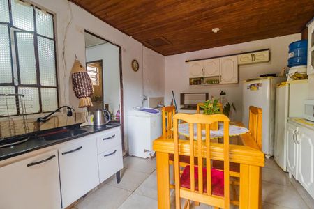 Casa para alugar com 50m², 2 quartos e 2 vagas