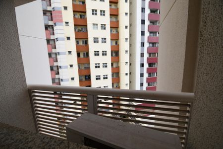 Apartamento à venda com 61m², 2 quartos e 1 vagaÁrea de Serviço - Vista