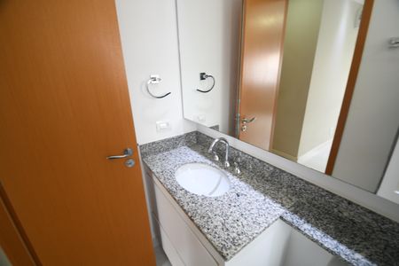 Apartamento à venda com 61m², 2 quartos e 1 vagaBanheiro Suíte