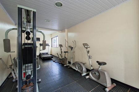 Apartamento para alugar com 1117m², 3 quartos e 2 vagas Apartamento para alugar com 1117m², 3 quartos e 2 vagasÁrea comum - Academia