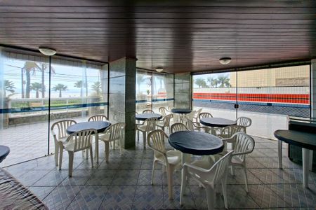 Apartamento para alugar com 1117m², 3 quartos e 2 vagas Apartamento para alugar com 1117m², 3 quartos e 2 vagasÁrea comum - Lanchonete