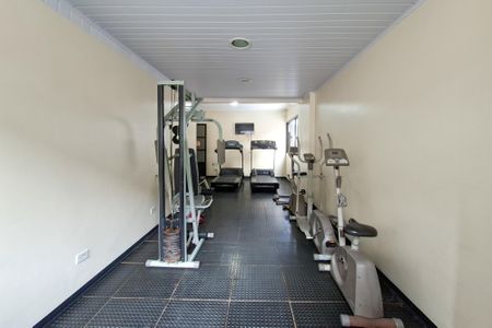 Apartamento para alugar com 1117m², 3 quartos e 2 vagas Apartamento para alugar com 1117m², 3 quartos e 2 vagasÁrea comum - Academia