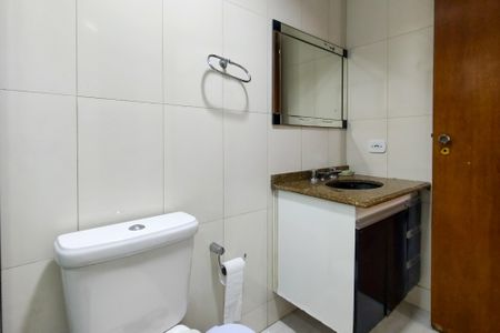 Apartamento para alugar com 1117m², 3 quartos e 2 vagas Apartamento para alugar com 1117m², 3 quartos e 2 vagasBanheiro