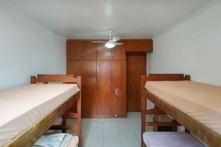 Apartamento para alugar com 1117m², 3 quartos e 2 vagas Apartamento para alugar com 1117m², 3 quartos e 2 vagasQuarto