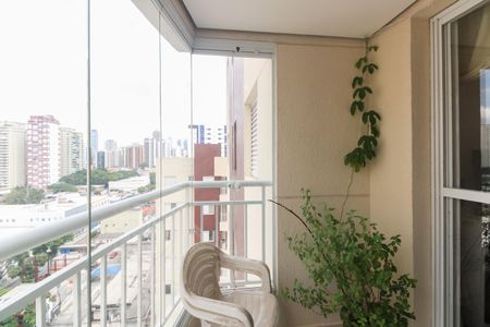 Varanda  de apartamento para alugar com 3 quartos, 90m² em Vila Azevedo, São Paulo