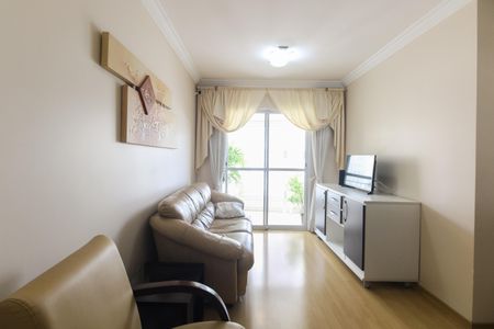 Sala  de apartamento para alugar com 3 quartos, 90m² em Vila Azevedo, São Paulo