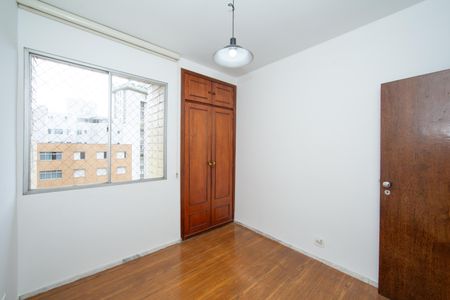 Apartamento para alugar com 139m², 4 quartos e 2 vagas Apartamento para alugar com 139m², 4 quartos e 2 vagasQUARTO3