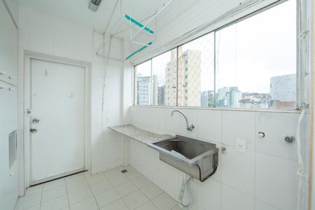 Apartamento para alugar com 139m², 4 quartos e 2 vagas Apartamento para alugar com 139m², 4 quartos e 2 vagasAREA DE SERVICO