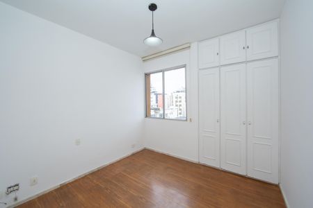 Apartamento para alugar com 139m², 4 quartos e 2 vagas Apartamento para alugar com 139m², 4 quartos e 2 vagasQUARTO4