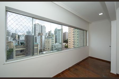 Apartamento para alugar com 139m², 4 quartos e 2 vagas Apartamento para alugar com 139m², 4 quartos e 2 vagasSALA