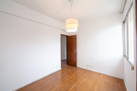 Apartamento para alugar com 139m², 4 quartos e 2 vagas Apartamento para alugar com 139m², 4 quartos e 2 vagasQUARTO1