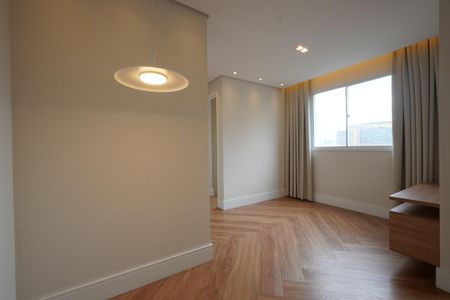 Sala de apartamento para alugar com 2 quartos, 37m² em Cambuci, São Paulo