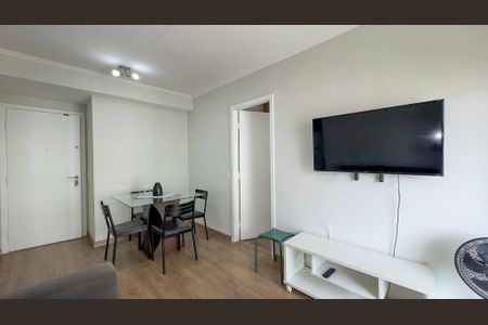 Sala de apartamento para alugar com 1 quarto, 37m² em Santo Amaro, São Paulo