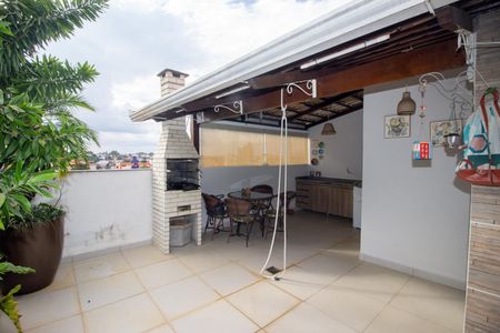 Apartamento à venda com 133m², 2 quartos e 1 vagaCobertura