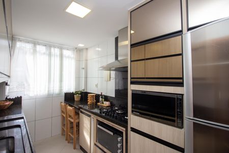 Apartamento à venda com 133m², 2 quartos e 1 vagaCozinha